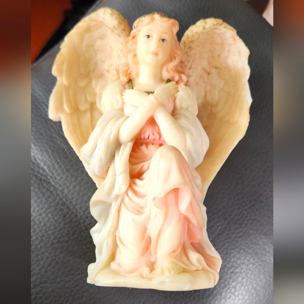 Seraphim Classics angel collection, Felicia